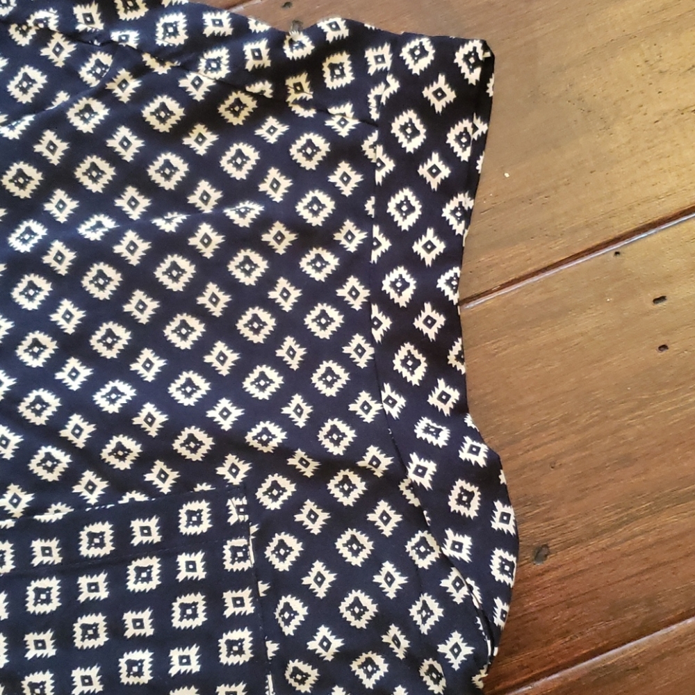 Jachs Girlfriend Button Down Medium - image 5